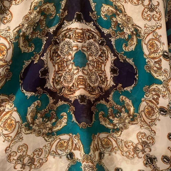 Sheer Blouse - Picture 4 of 4